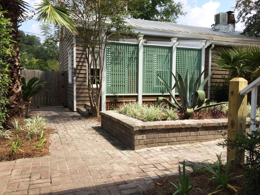 Jingle Bells Square Cottage-Historic District-Bright- Fireplace Savannah Exterior foto